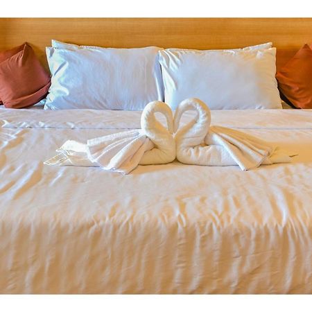 Capital O 890 Nami Hotel Tagaytay Tagaytay City Eksteriør billede