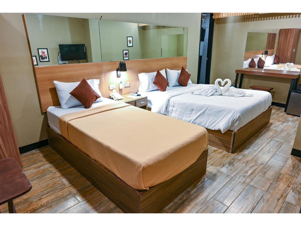 Capital O 890 Nami Hotel Tagaytay Tagaytay City Eksteriør billede